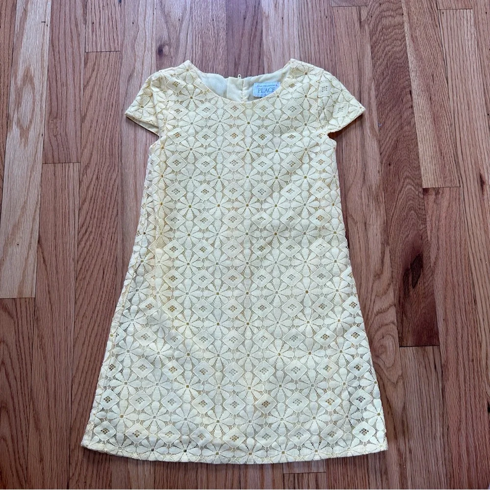 The Children’s Place Pastel Yellow Floral Eyelet dress size 5T